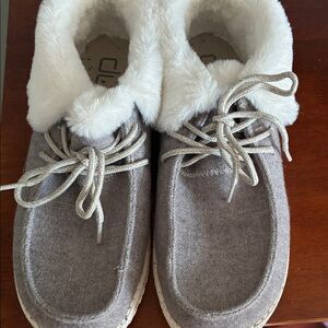 Hey Dude Cozy Gray Fur-Lined Shoes